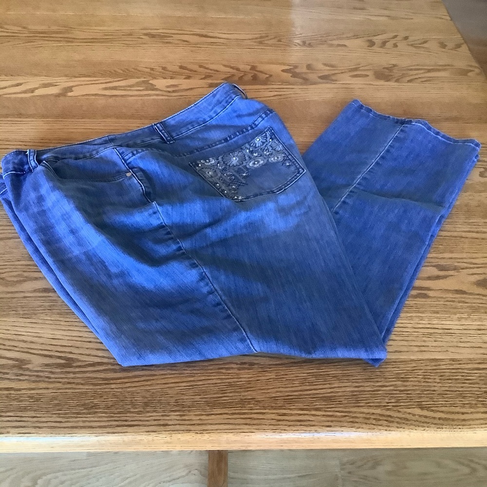 CJ BANKS JEANS